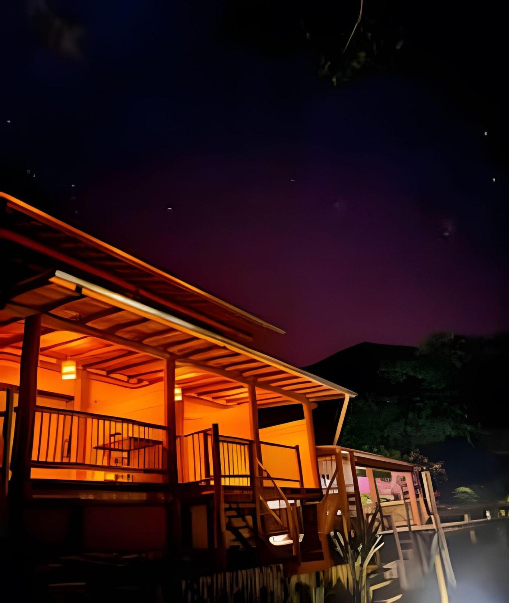 Casa Varandas - Estudio Budiao อูบาตูบา ภายนอก รูปภาพ