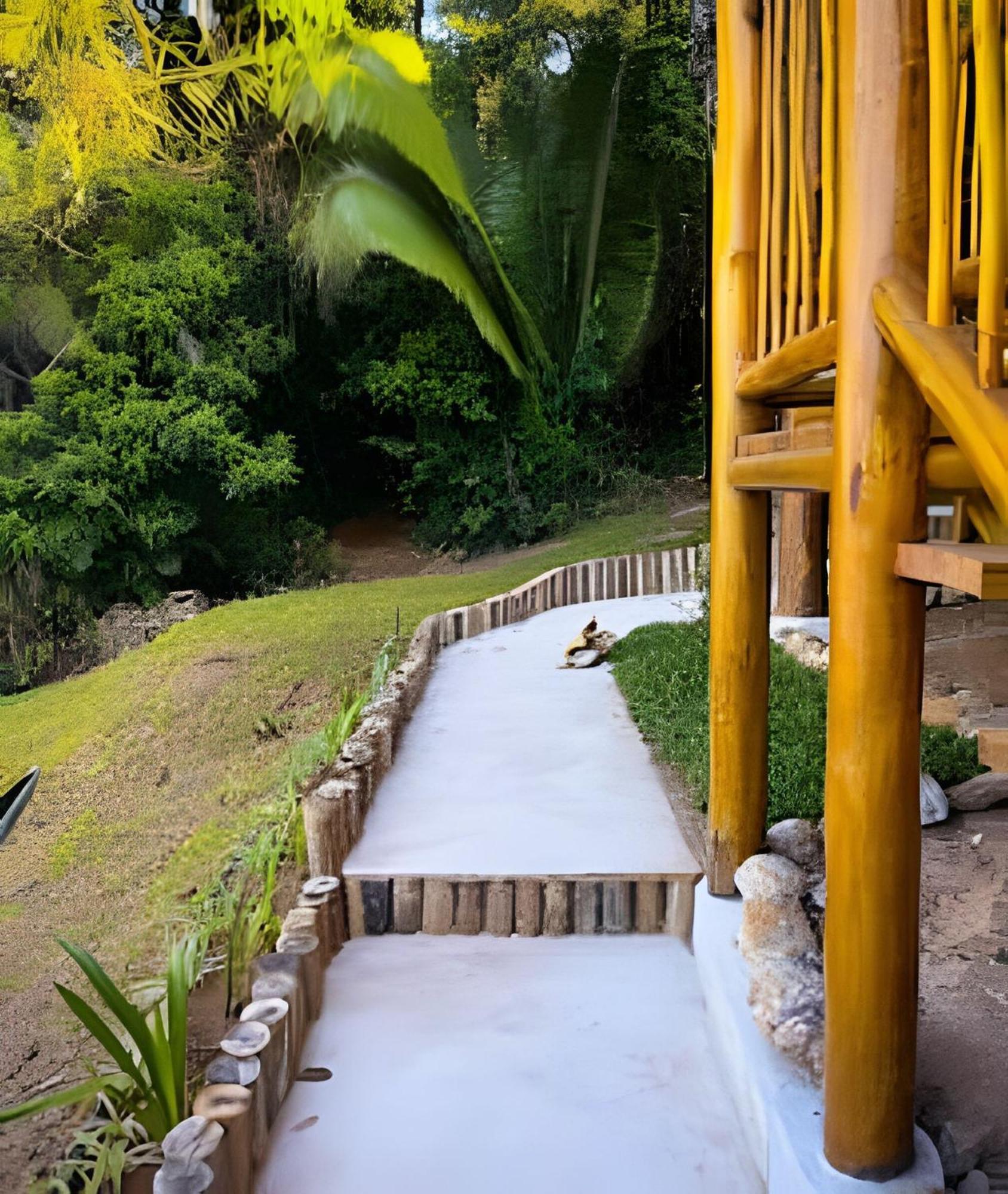 Casa Varandas - Estudio Budiao อูบาตูบา ภายนอก รูปภาพ